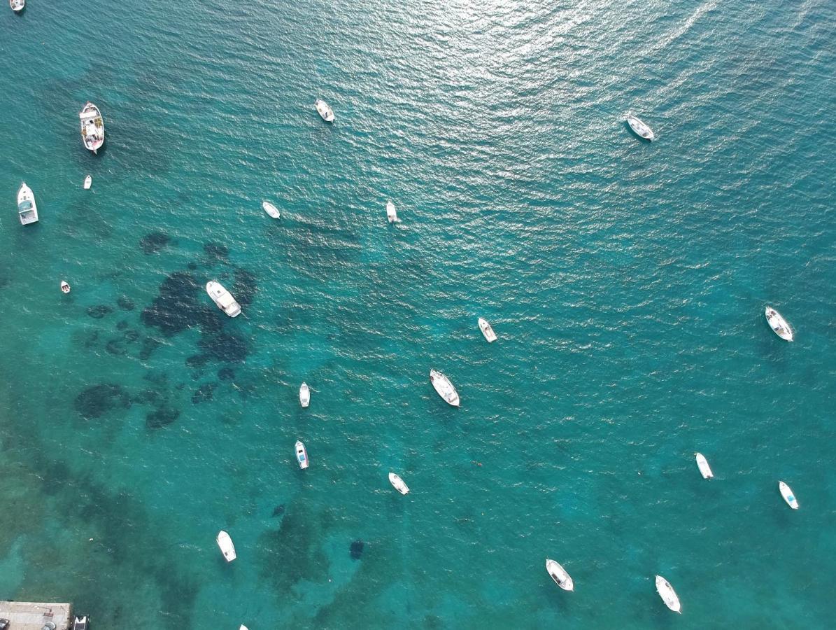 Stelia Mare Boutique Hotel Náusza Kültér fotó